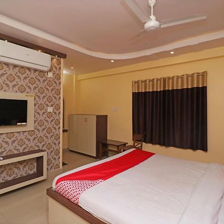 Oyo 30341 Hotel Nilachal Krishnanagar Zewnętrze zdjęcie
